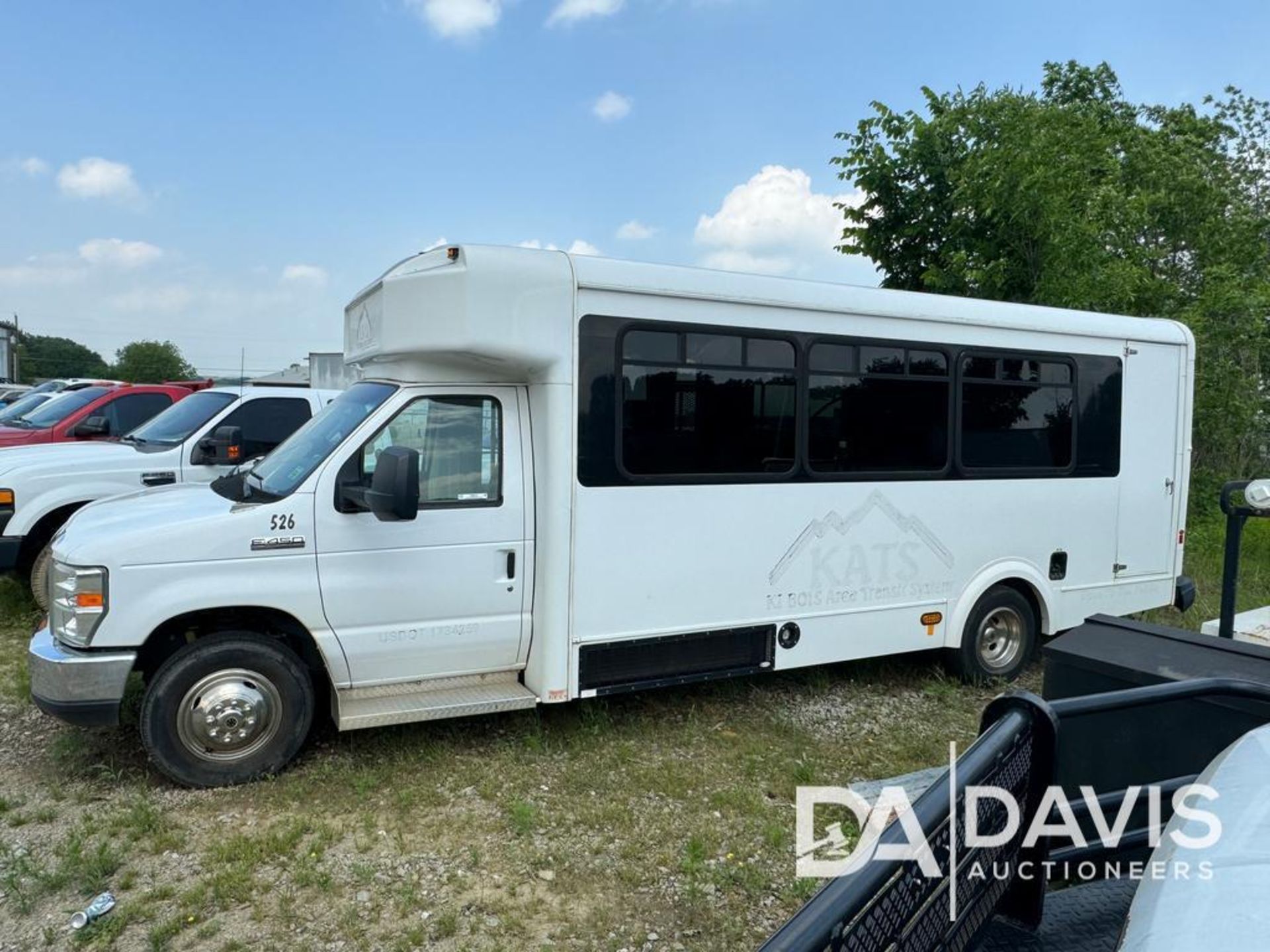 2016 Ford E-450 Bus, CNG truck - Image 3 of 11