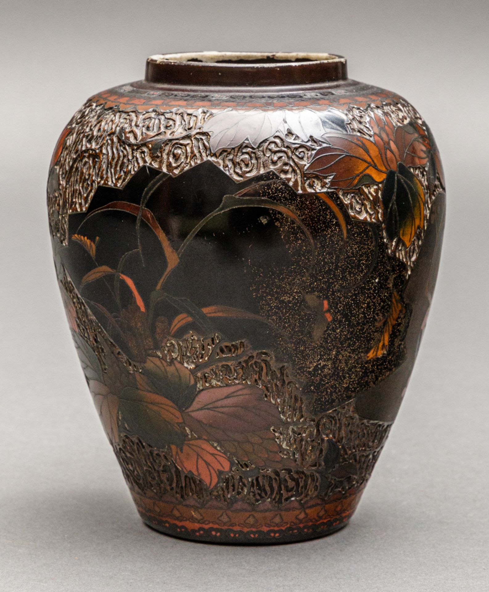 Lackierte Porzellan Cloisonné 'Jitaisome Shippo'-Vase, Japan, Meiji-Zeit (1868-1912) - Bild 4 aus 5