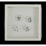 4 Brillanten, je 0,14 - 0,15 ct