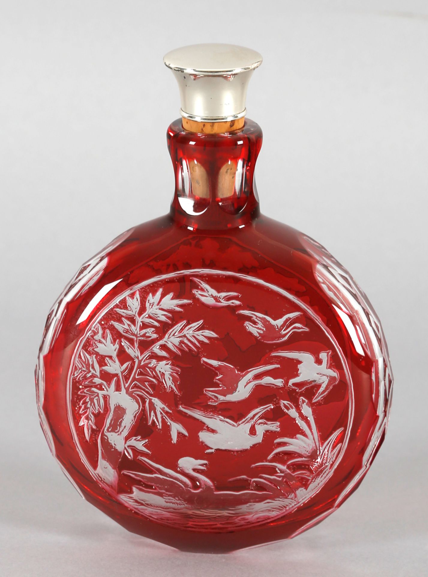 Roter Flakon mit Jagdmotiv, Glas, Saint-Louis, 2. H. 20. Jh.