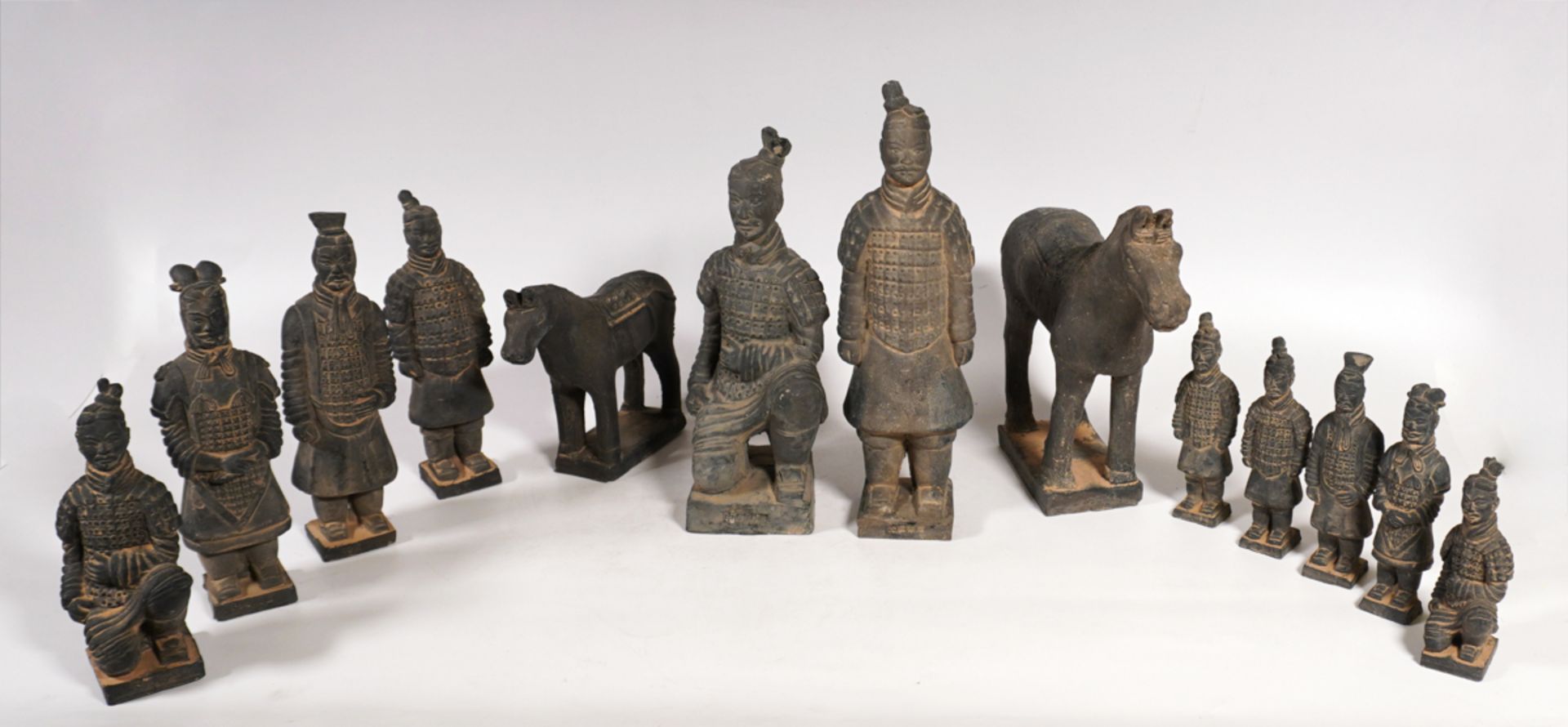 13 Terrakottafiguren, China, 20. Jh. - Bild 6 aus 6