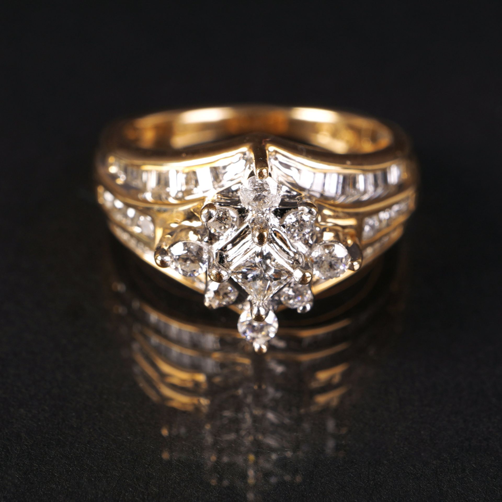 Ring mit Diamantbesatz, RG 585 - Bild 2 aus 5