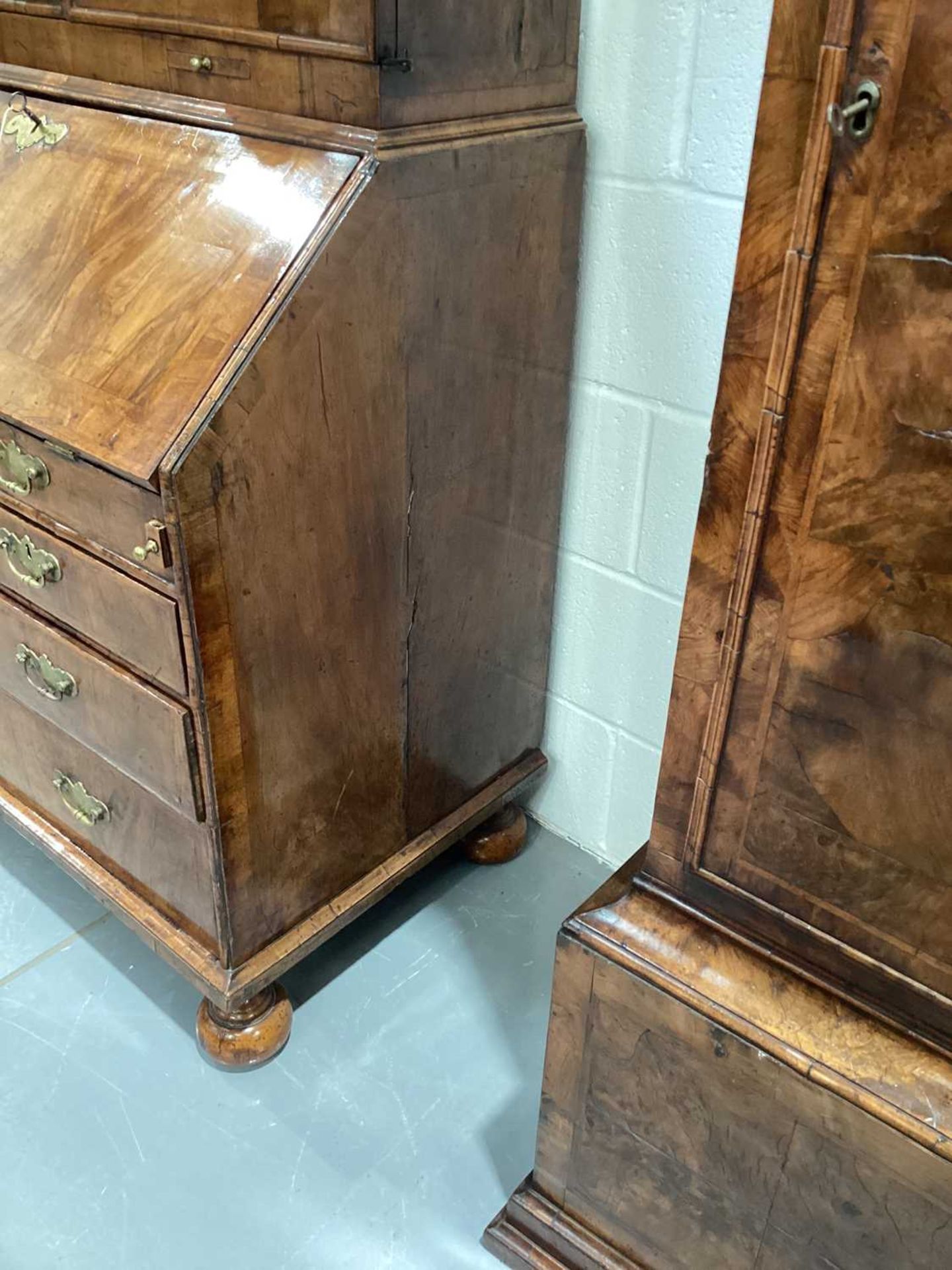 A composite Queen Anne figured walnut double dome bureau bookcase with cross grain moulding - Image 11 of 21