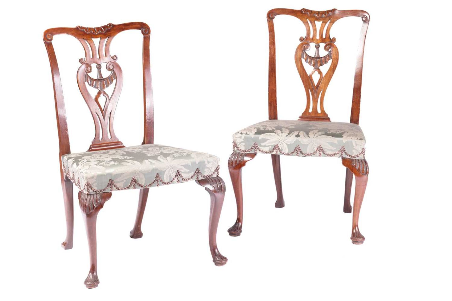 A pair of eighteenth-century Chippendale period mahogany cabriole legged side chairs with concave - Image 4 of 5