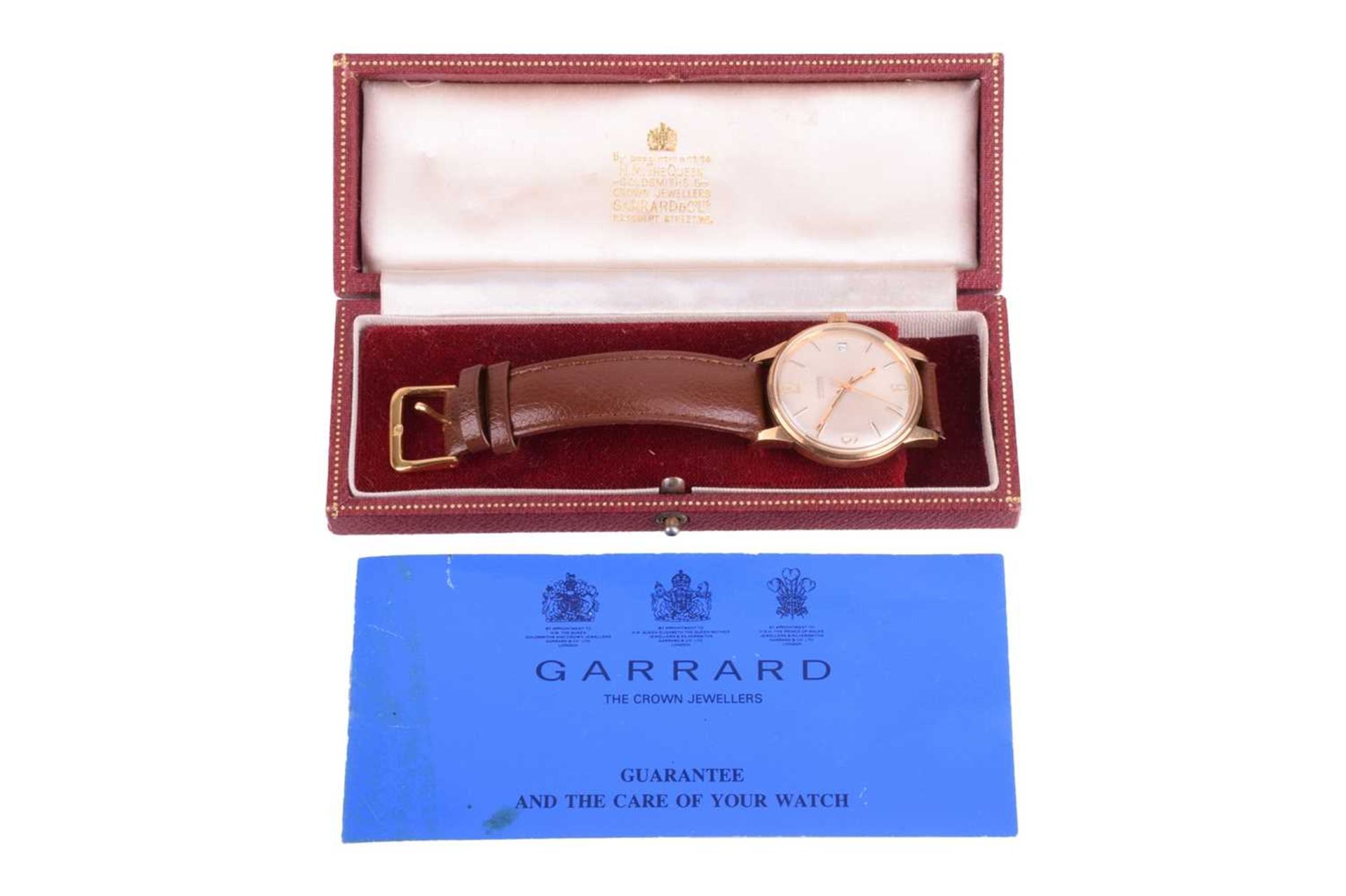 A Garrard & Co 9ct Gentleman's Mechanical Wristwatch Model: 48888 Serial: S76/28 Year: 1995 Case - Image 9 of 11