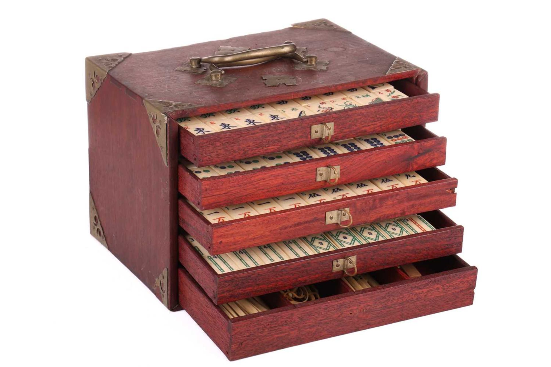 A Chinese rosewood-cased mahjong set with bone and bamboo tiles the sliding door bearing the word - Image 4 of 10