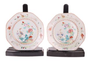 A pair of Chinese Famille Rose porcelain octagonal dessert plates, Qianlong, early 18th century,