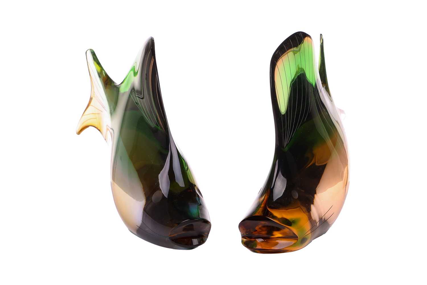 Rozinek and Honzik for Exbor (Czechoslovakia), two glass fish sculptures, of similar form in - Bild 2 aus 10