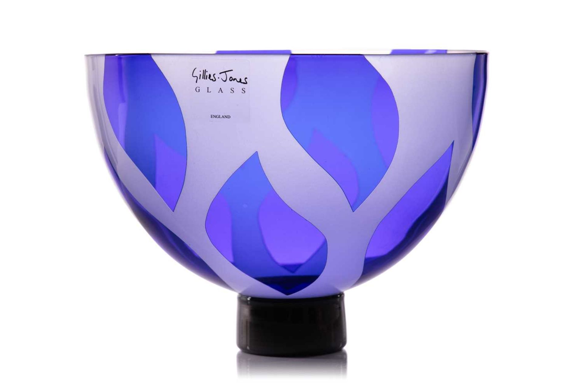 A Gillies Jones art glass bowl, with translucent blue leaf decoration on a circular foot, etched - Image 3 of 6