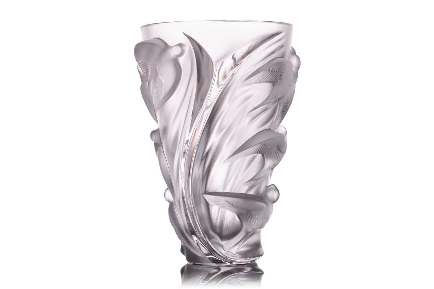 A late 20th century Lalique 'Martinets' vase, frosted glass with birds in flight, No. 12308, 24.5 cm - Image 4 of 8