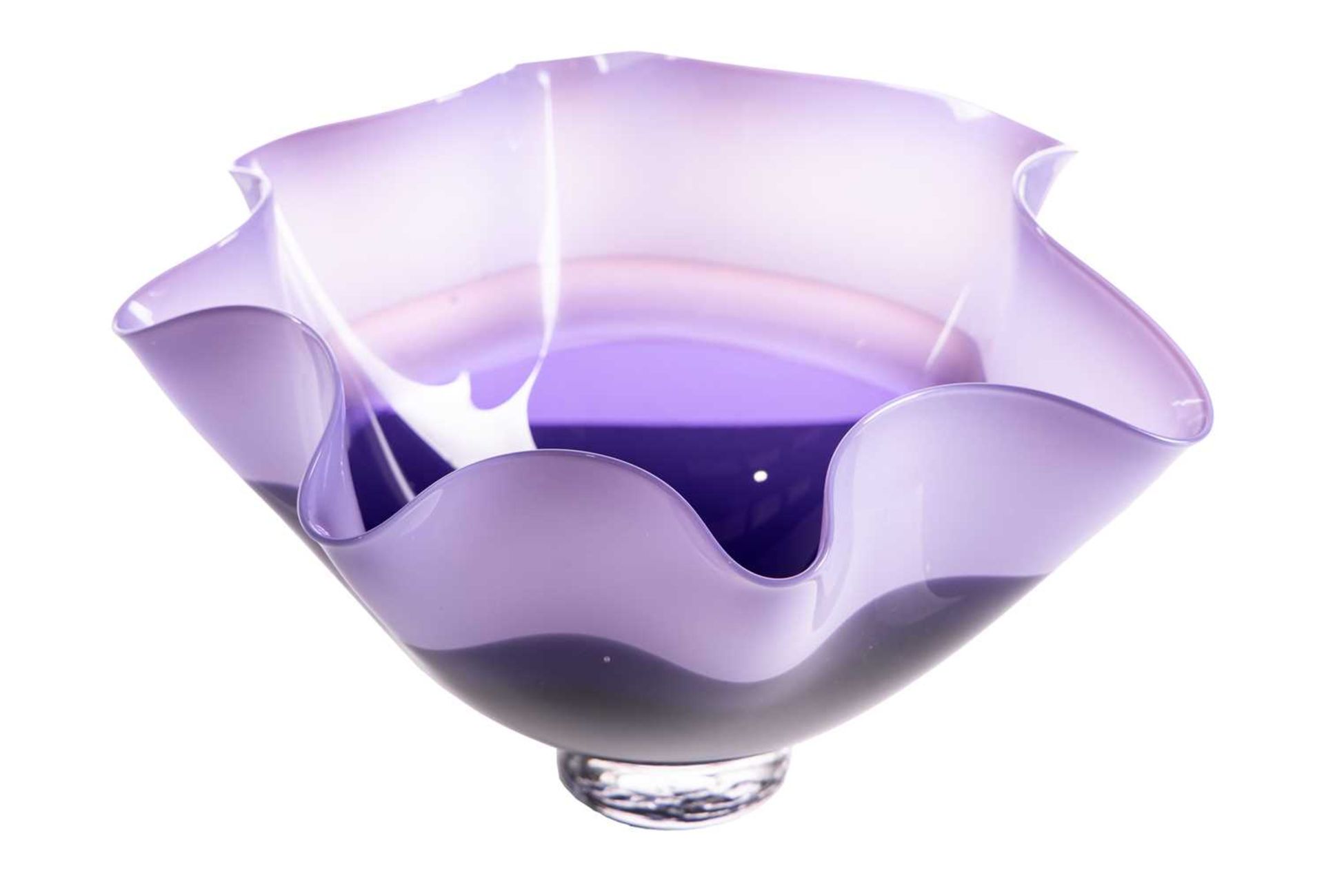 A Gillies Jones art glass bowl, of two-tone purple shaped form on a circular foot, etched - Image 5 of 5