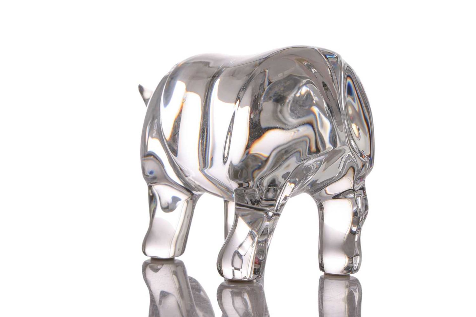 A Baccarat crystal glass figure of a rhinoceros, 8.5 cm x 18.5 cm, in original box. - Image 5 of 6