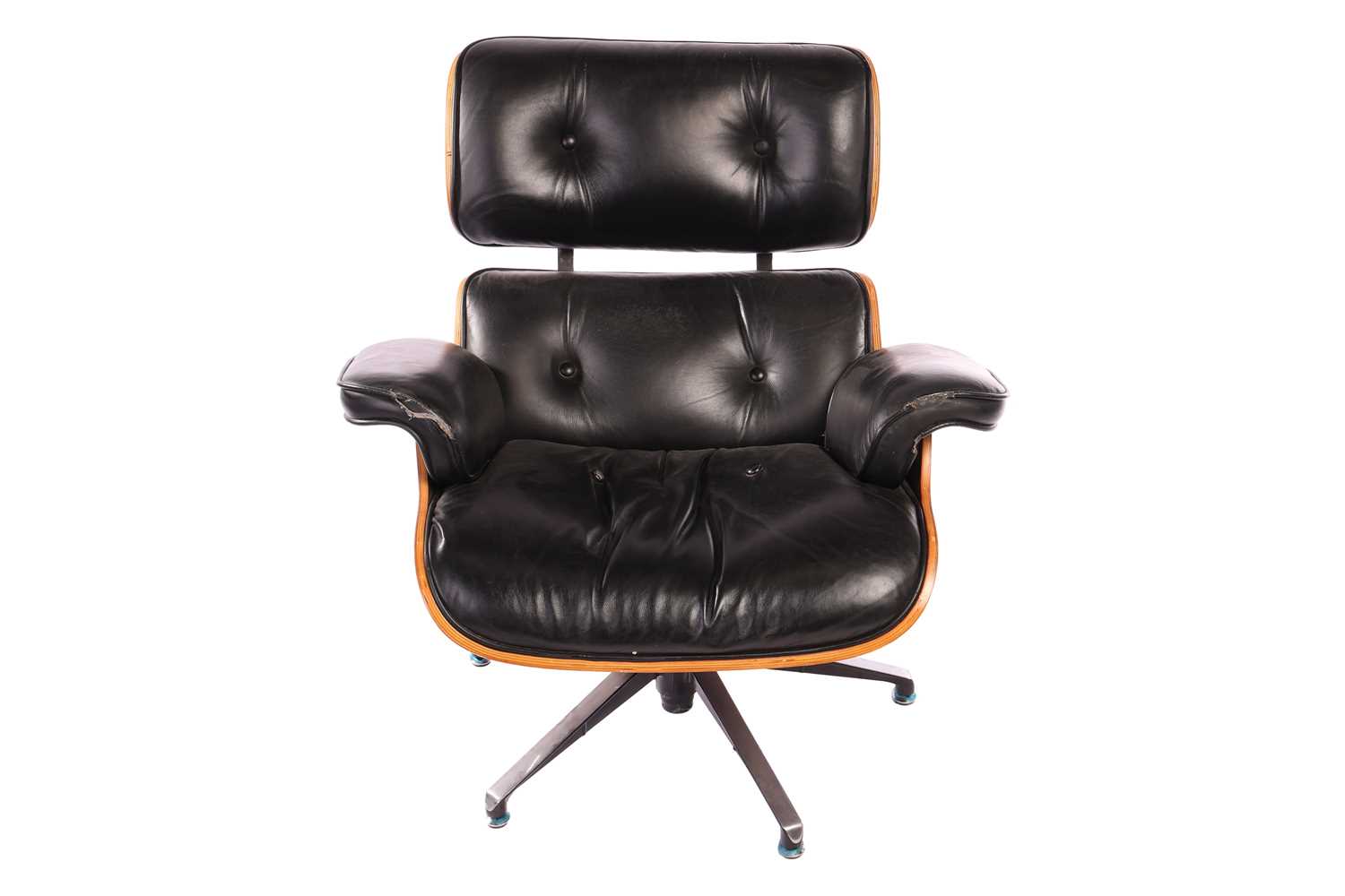 A reproduction Eames-style lounge chair and ottoman with black hide upholstery, in need of attention - Image 2 of 5