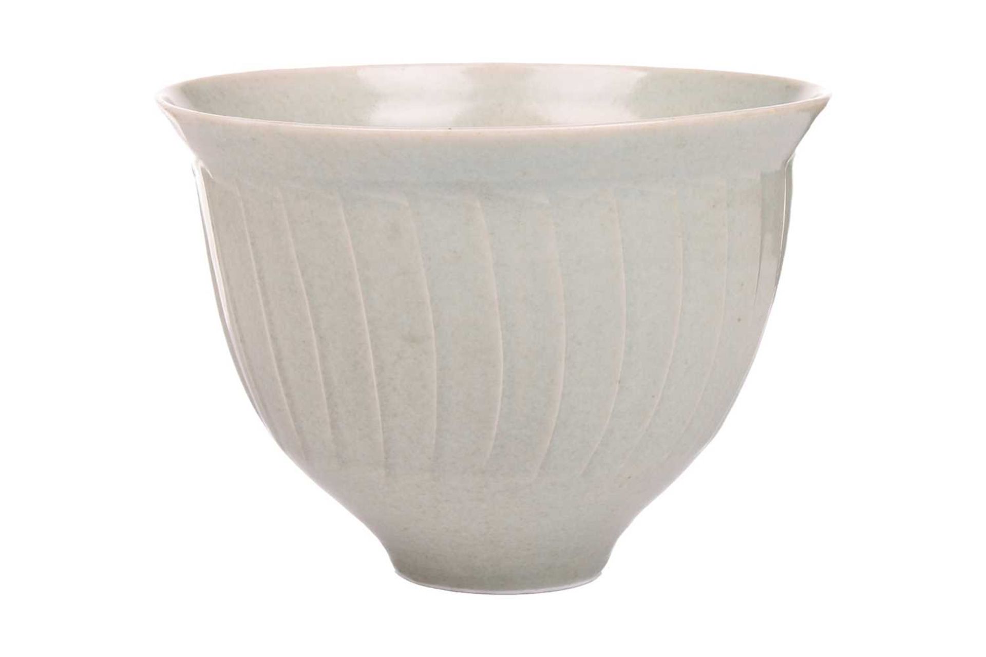 David Leach (1911-2005), a pale celadon green footed bowl, of ribbed design, indistinct impressed - Image 3 of 5
