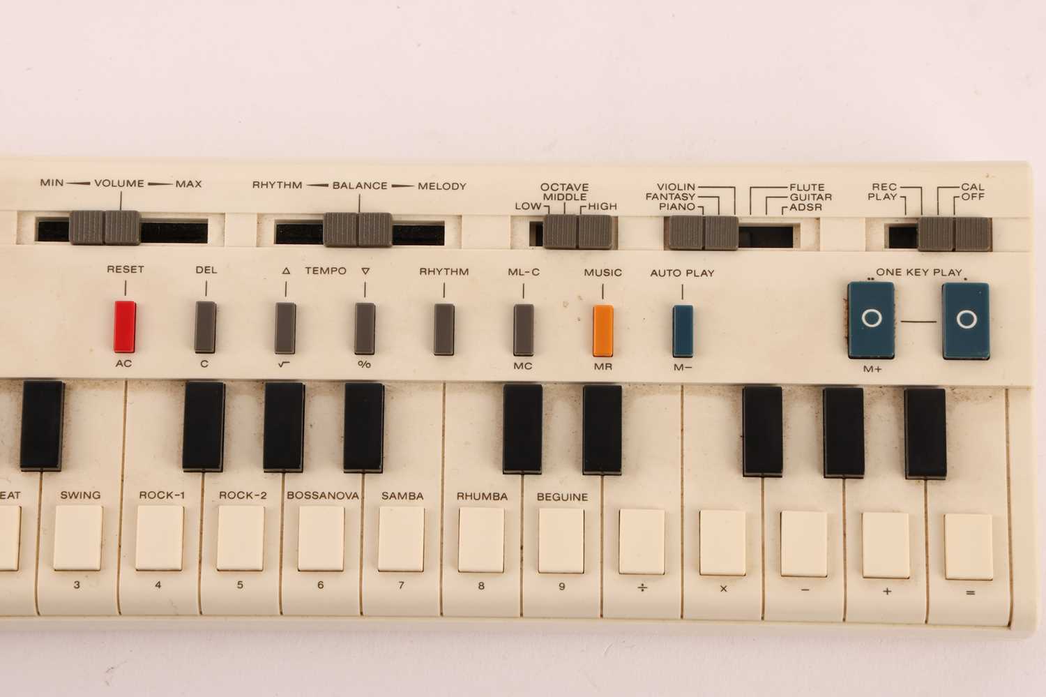 A Casio VL-Tone VL-1 Keyboard, with original carry pouch and operation manual, from the personal col - Image 7 of 9
