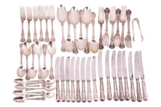 A matched canteen of silver double struck Queen's pattern flatware comprising:- Six tablespoons,