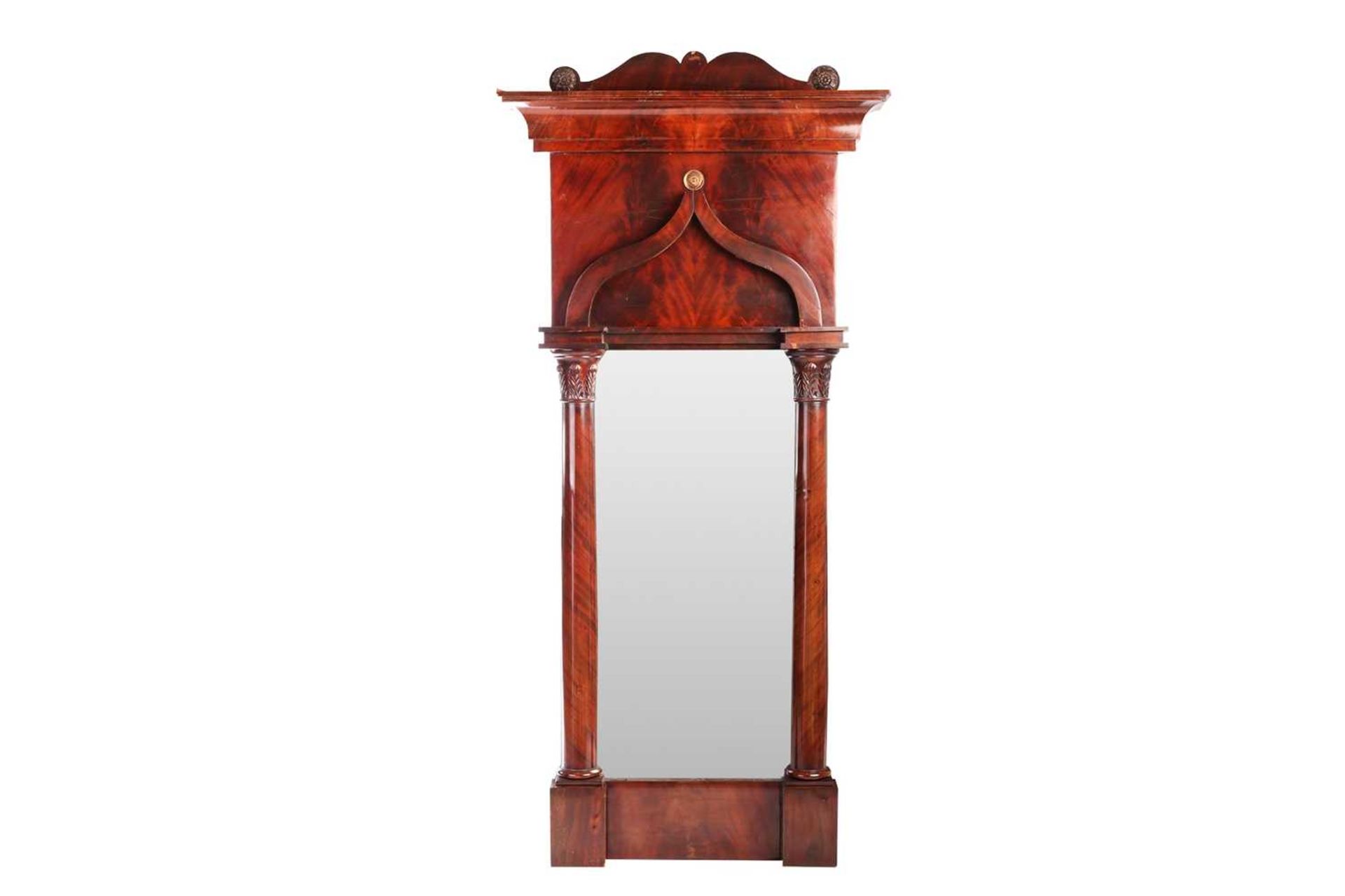A 19th century Biedermeier or Louis Phillippe flame mahogany pier mirror and commode, the scrolling  - Bild 5 aus 6