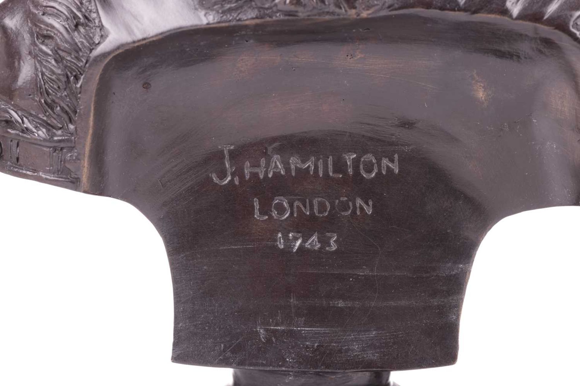 After John Michael Rysbrack, a bust of George II, signed 'J. Hamilton, London, 1743' verso, on a soc - Bild 6 aus 7