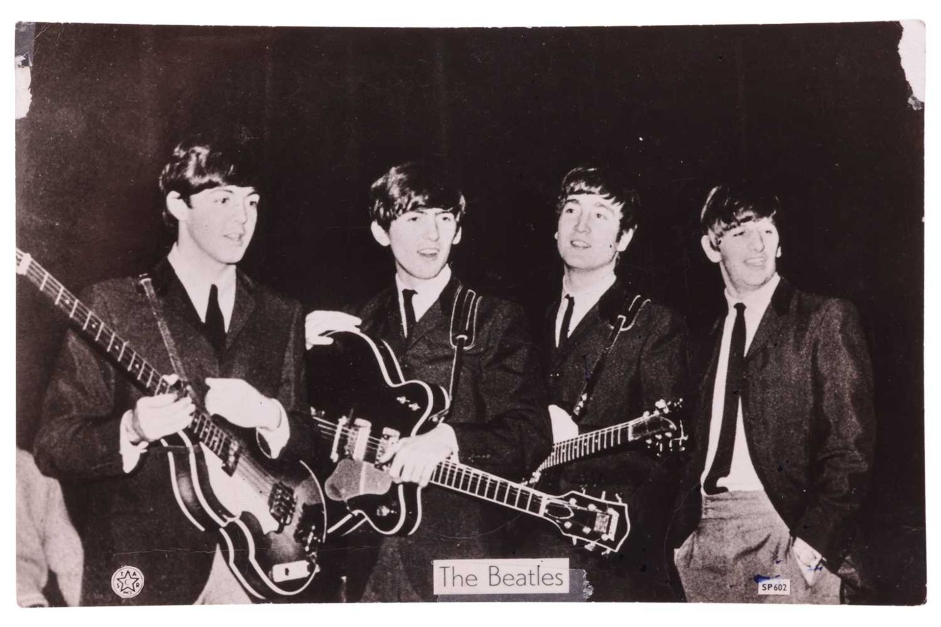 The Beatles: a black and white photographic postcard, signed verso by Paul McCartney, John Lennon, R - Bild 2 aus 7