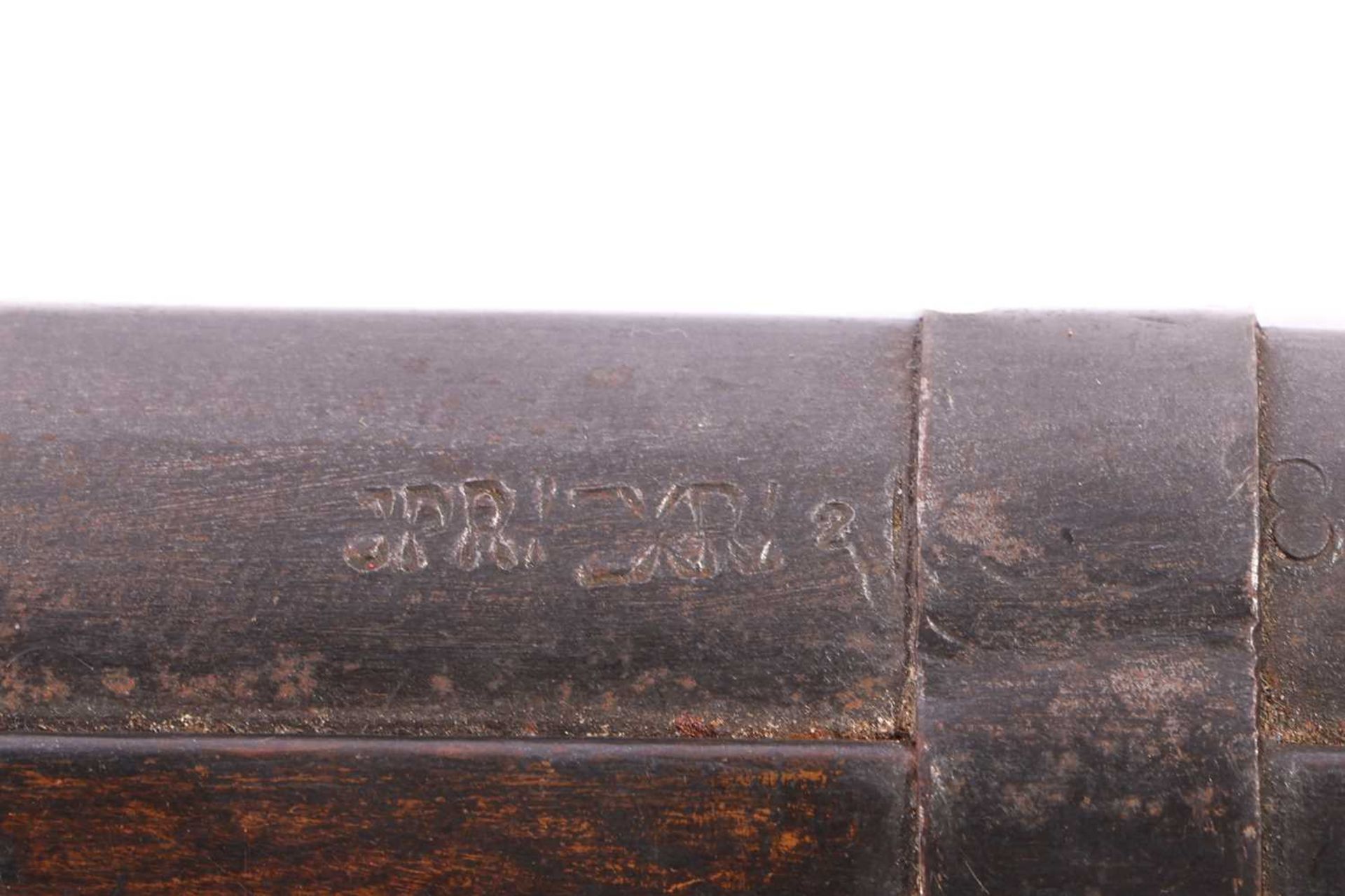 A huge 1-inch bore Indian Toradar matchlock (rampart gun), 19th century, with a forged iron barrel t - Image 3 of 8