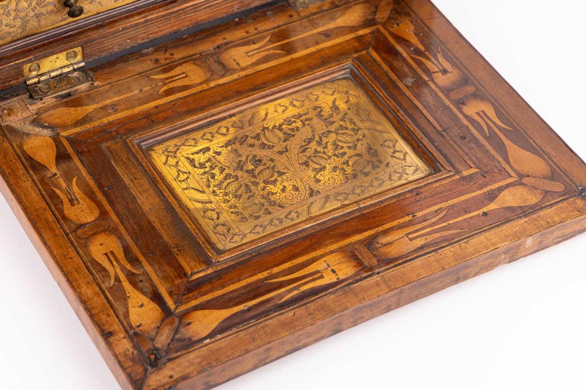 An early to mid 17th century South German Augsburg-type walnut table cabinet, the exterior with simp - Image 11 of 15