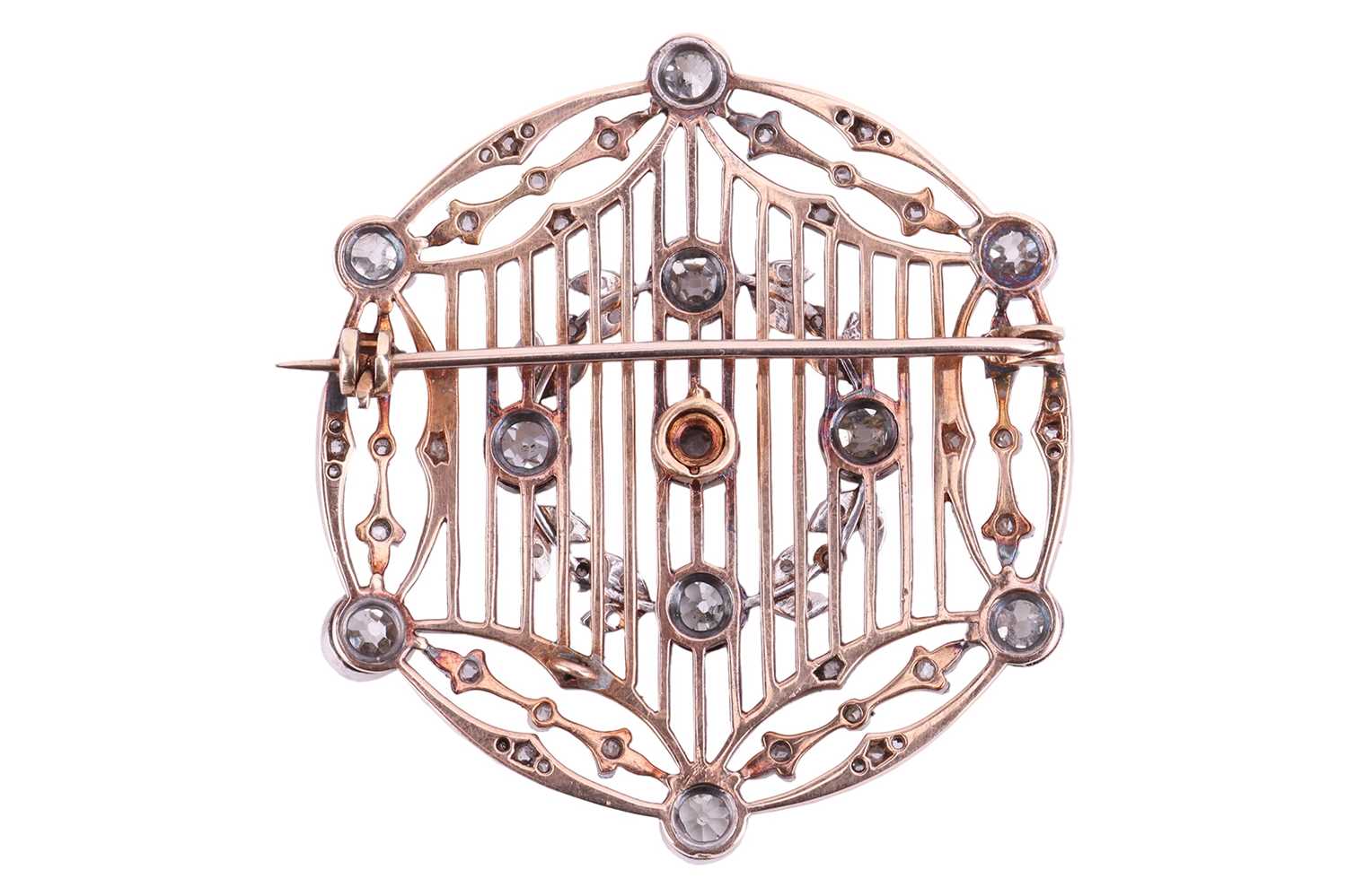 An Edwardian diamond brooch circa 1910, designed in a circular lattice design, with an applied garla - Image 3 of 3