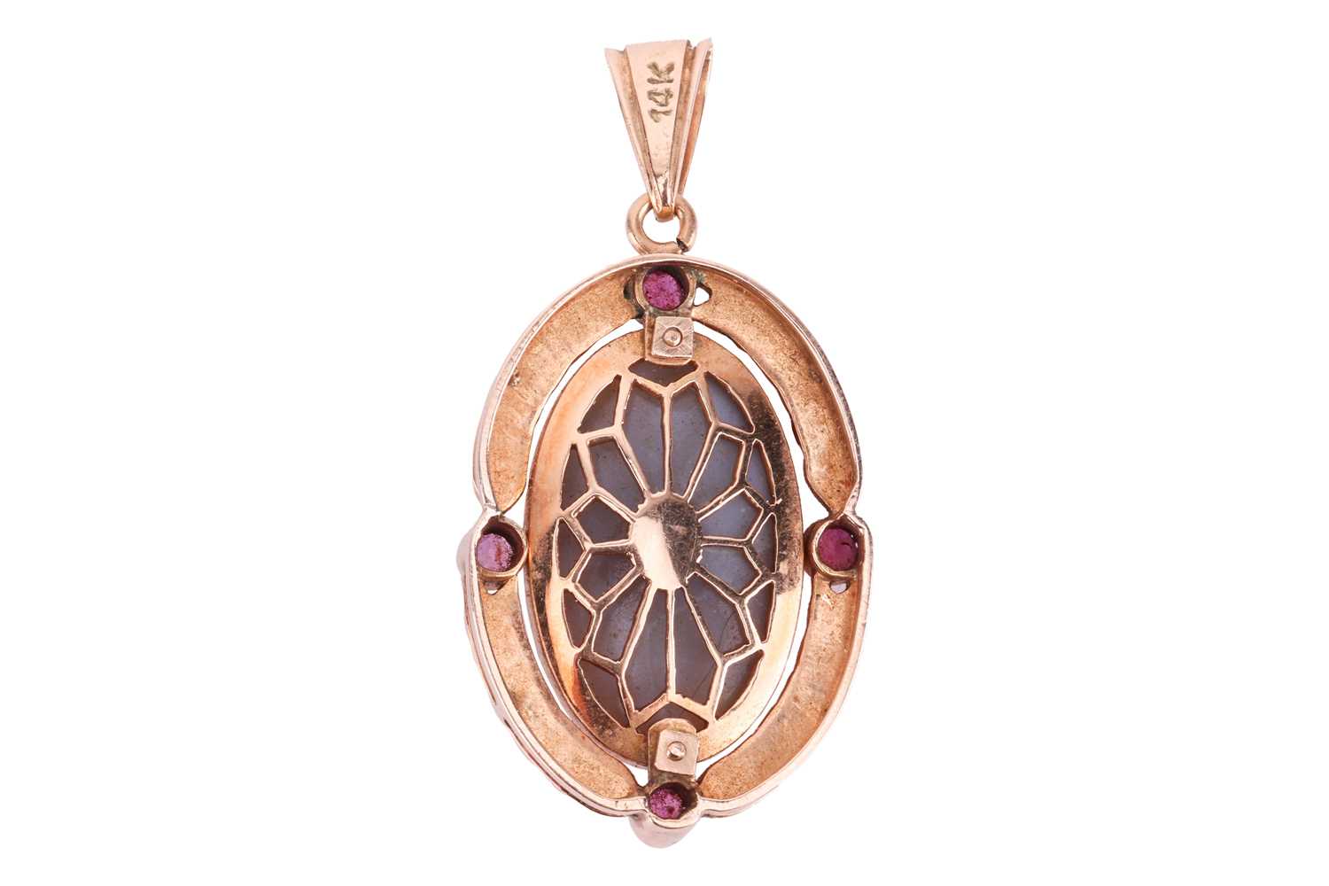 An opal and ruby pendant, featuring a large oval cabochon of a precious opal of 2.4 x 1.5 cm, displa - Image 3 of 3