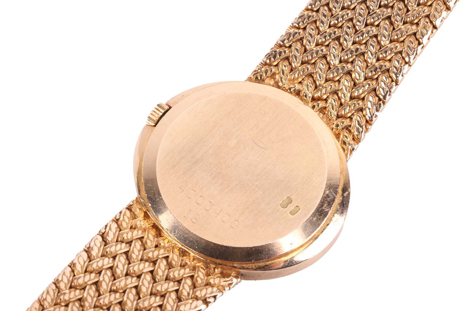 An 18ct gold Rolex Cellini ladies wristwatch, featuring a champagne face with gilded hands, set in a - Image 5 of 8