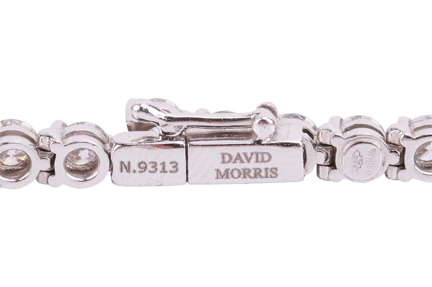 A diamond line bracelet by David Morris, claw set with 44 round brilliant diamonds measuring - Image 5 of 5
