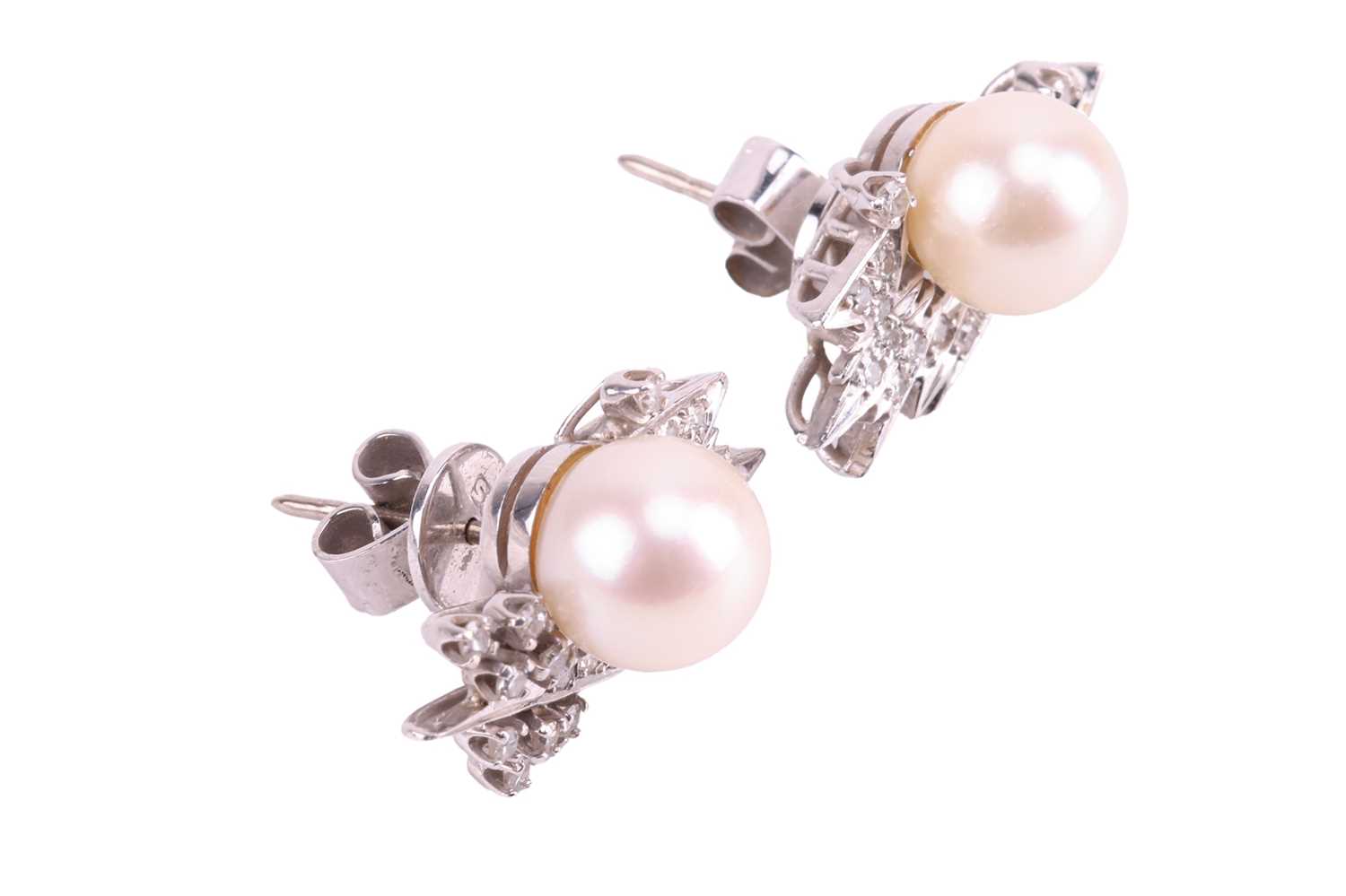A double-row cultured pearl necklace with diamond clasp, together with a pair of pearl and diamond c - Image 5 of 7