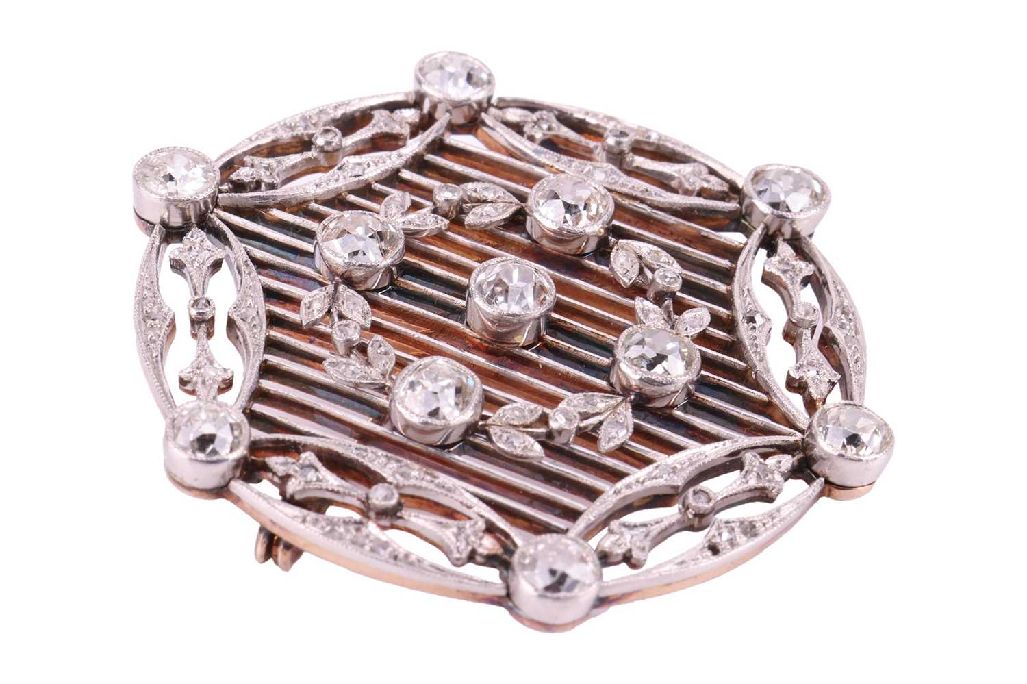 An Edwardian diamond brooch circa 1910, designed in a circular lattice design, with an applied garla - Image 2 of 3