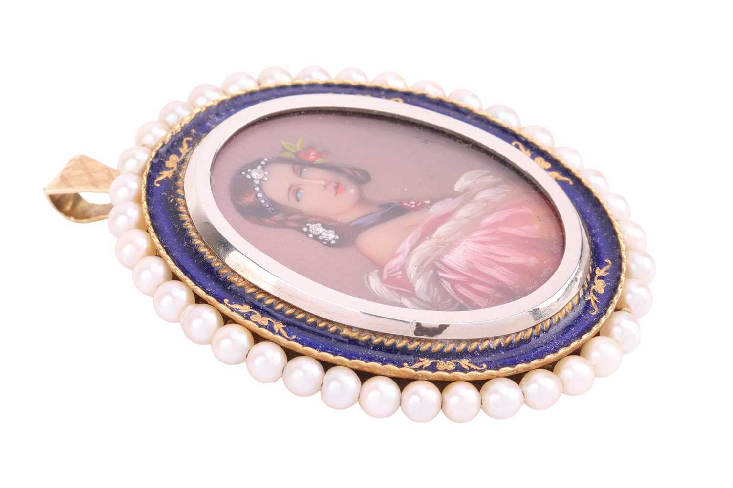 A seed pearl and enamel portrait miniature pendant-cum-brooch, depicting a portrait of a lady in a p - Image 3 of 3