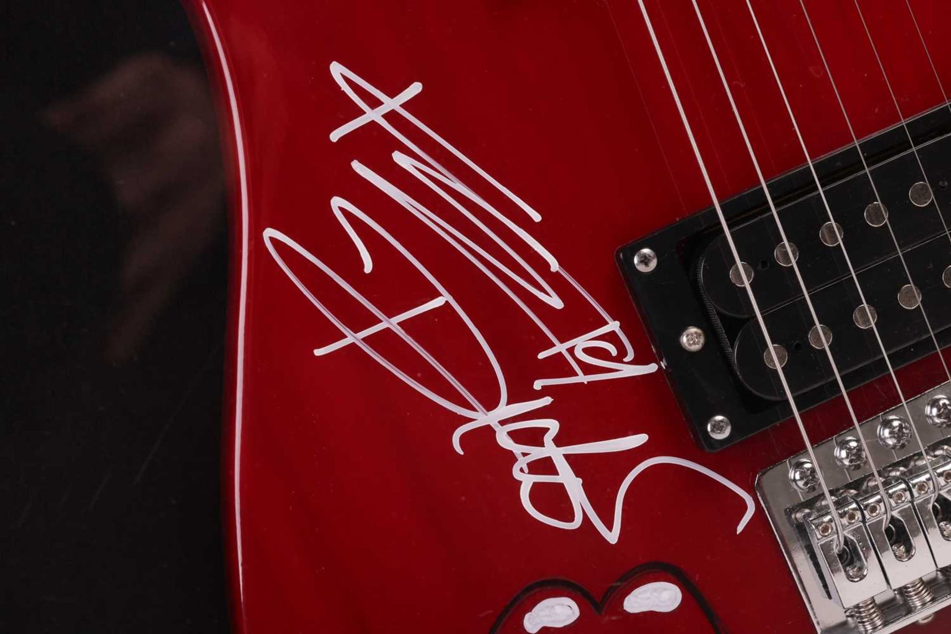 The Rolling Stones: an electric guitar signed by Mick Jagger, Ronnie Wood, Keith Richards, Bill Wyma - Image 6 of 14