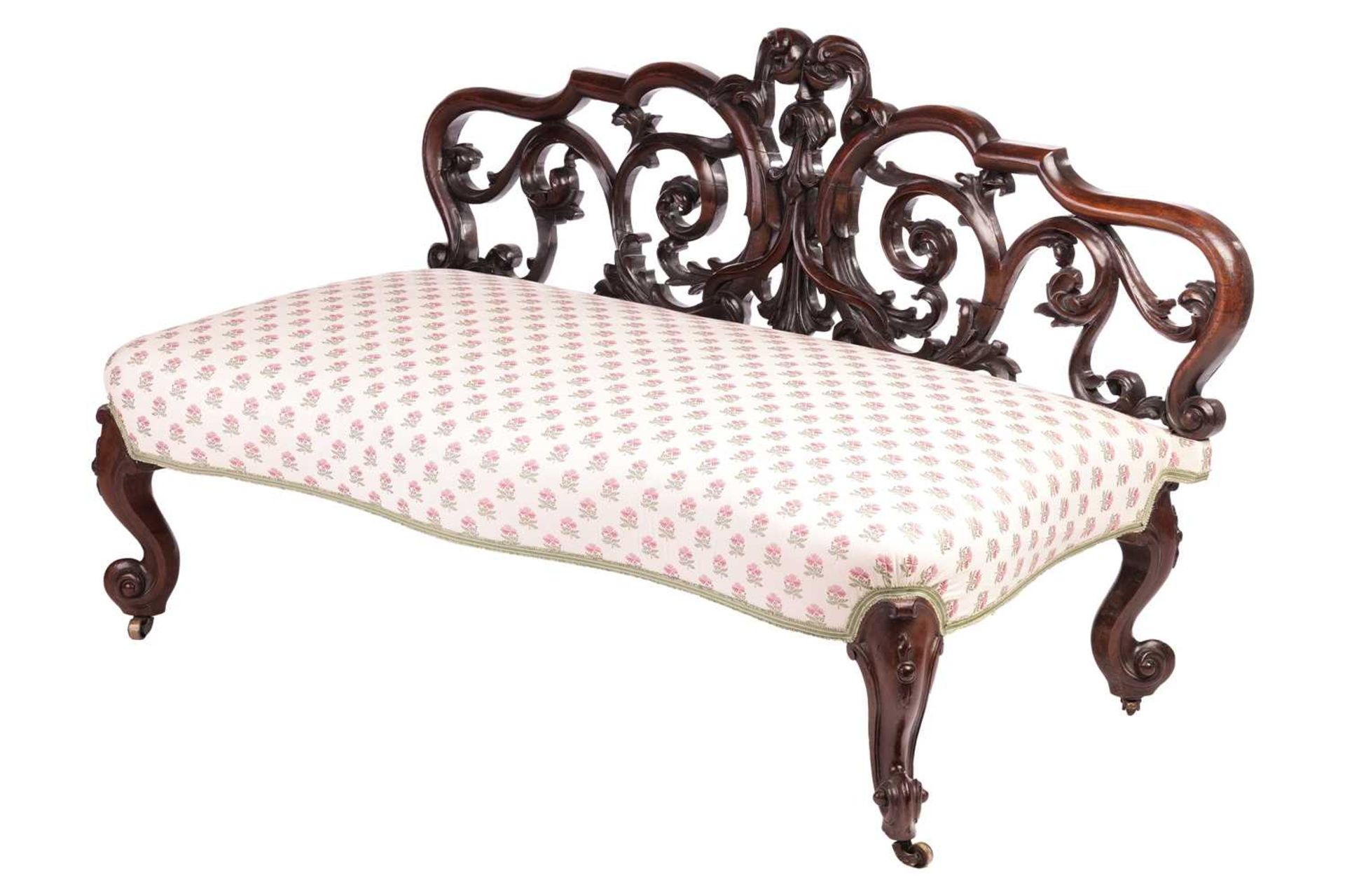 An unusual Victorian rosewood window seat/Couch, with an openwork back carved with scrolls over a st - Bild 3 aus 7