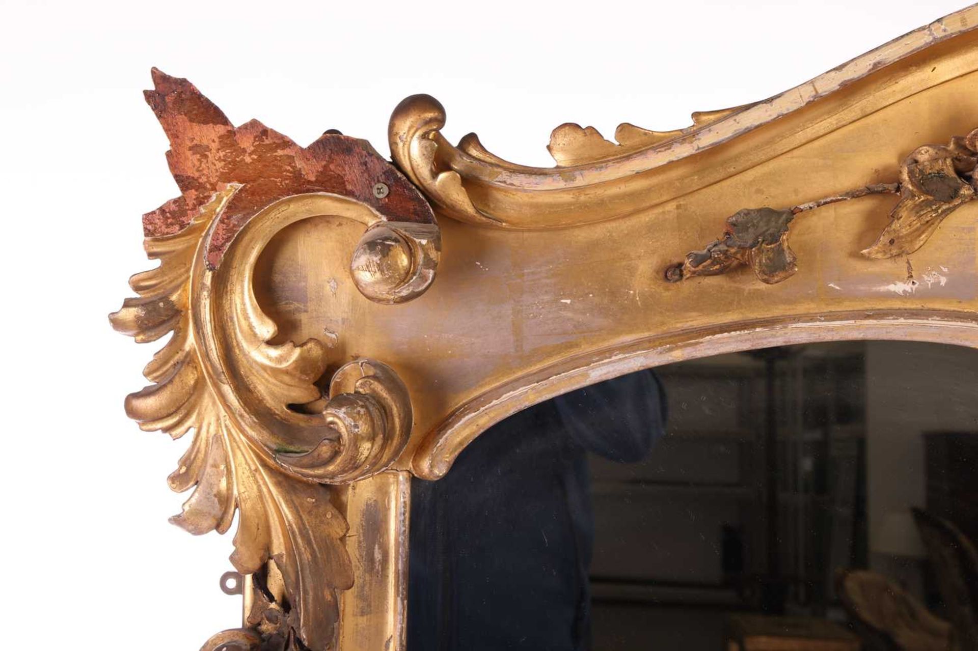A 19th century giltwood overmantel mirror, the shaped top with applied floral sprays, foliate scroll - Bild 5 aus 14