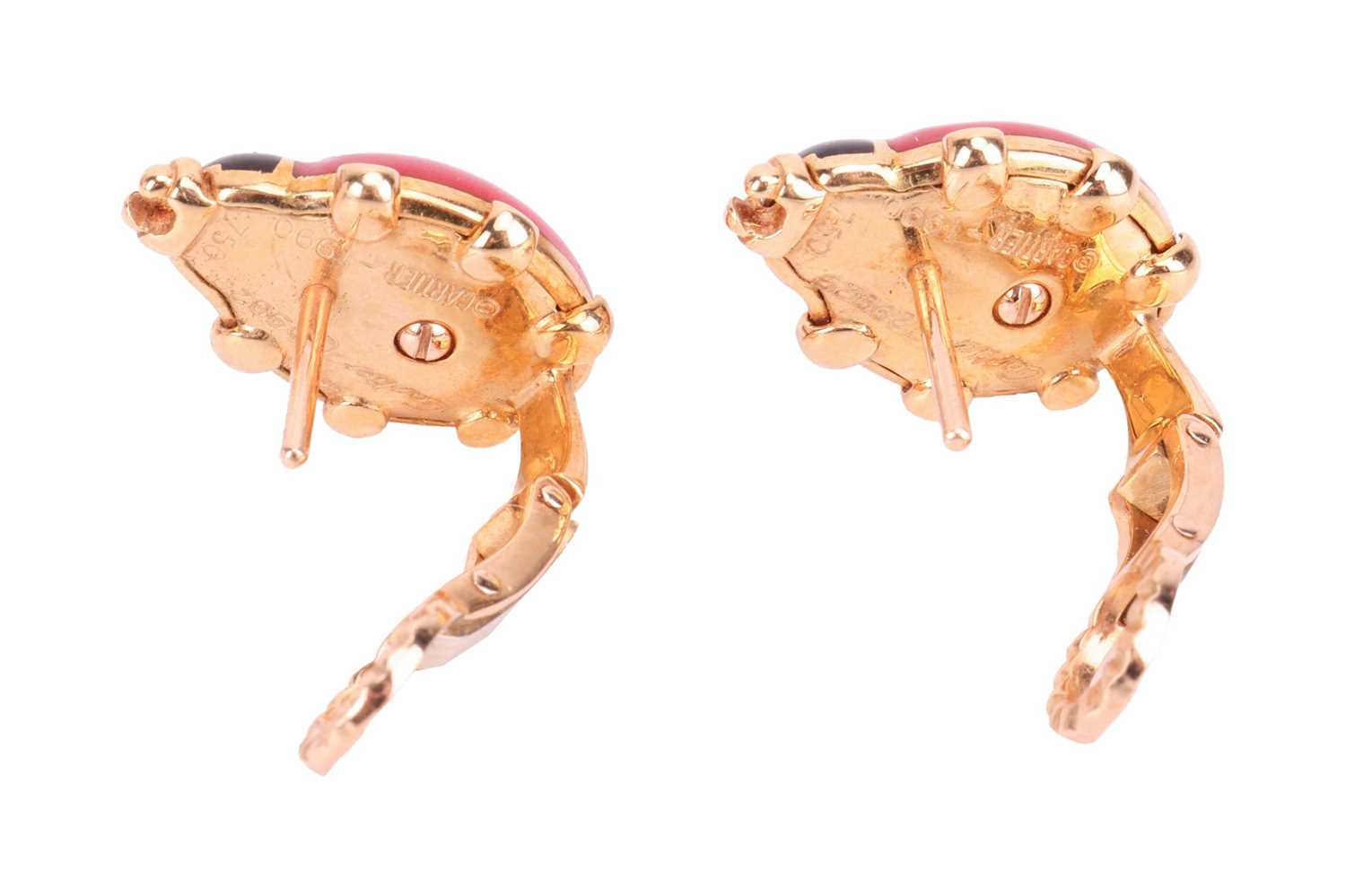 Cartier - a pair of ladybird enamel earrings in 18ct yellow gold, red and black enamel with gold acc - Image 5 of 7