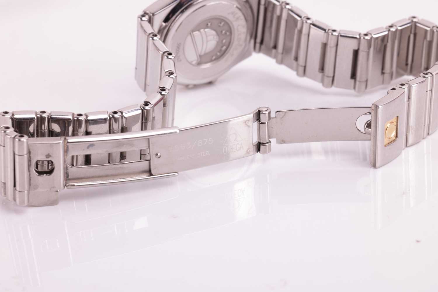 An Omega Constellation diamond set lady's watch. Model: 14657100 Serial: 59004247 Year: 1998 Case Ma - Bild 5 aus 7