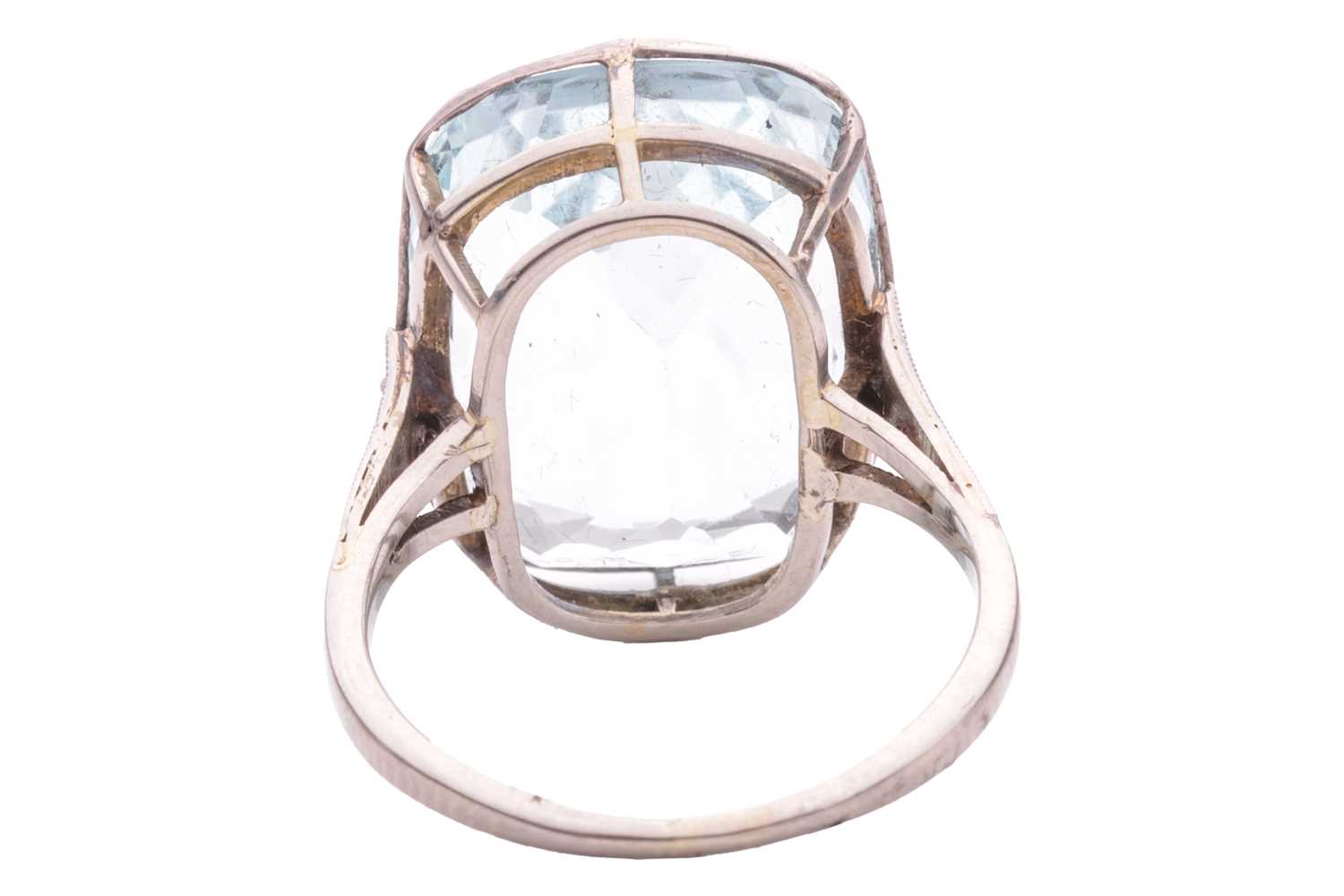 A large aquamarine dress ring, collet-set with a cushion-cut aquamarine of 19.0 x 14.0 x 7.5 mm, mil - Image 4 of 4
