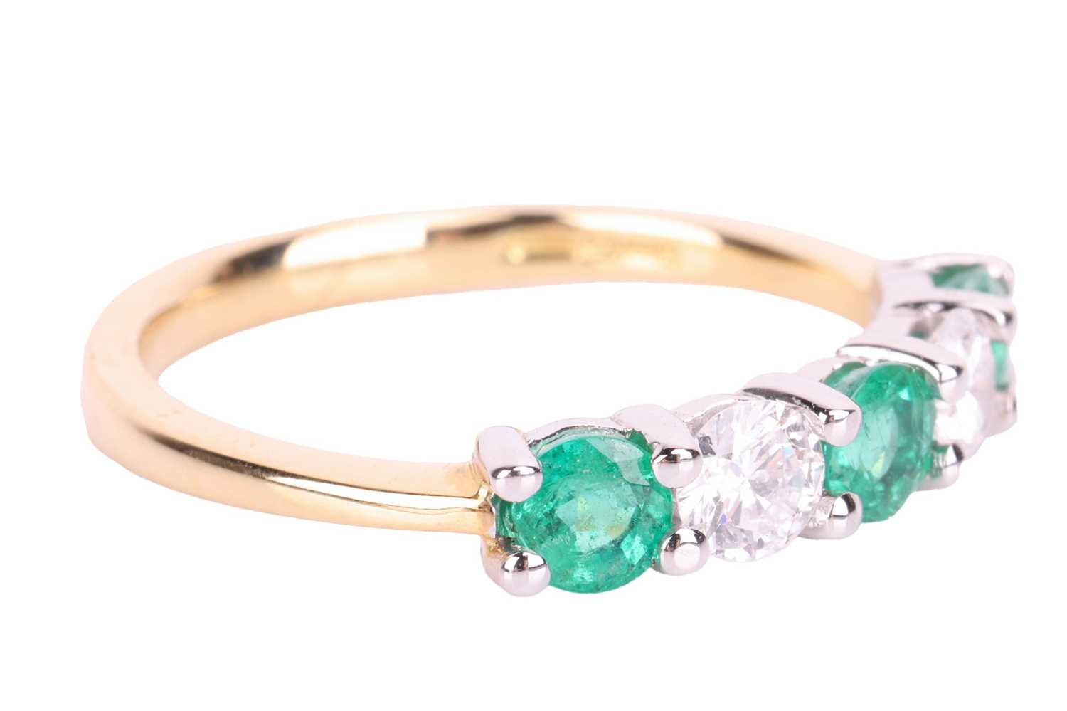 An emerald and diamond half-hoop ring in 18ct gold, alternating with circular-cut emeralds and brill - Image 3 of 4