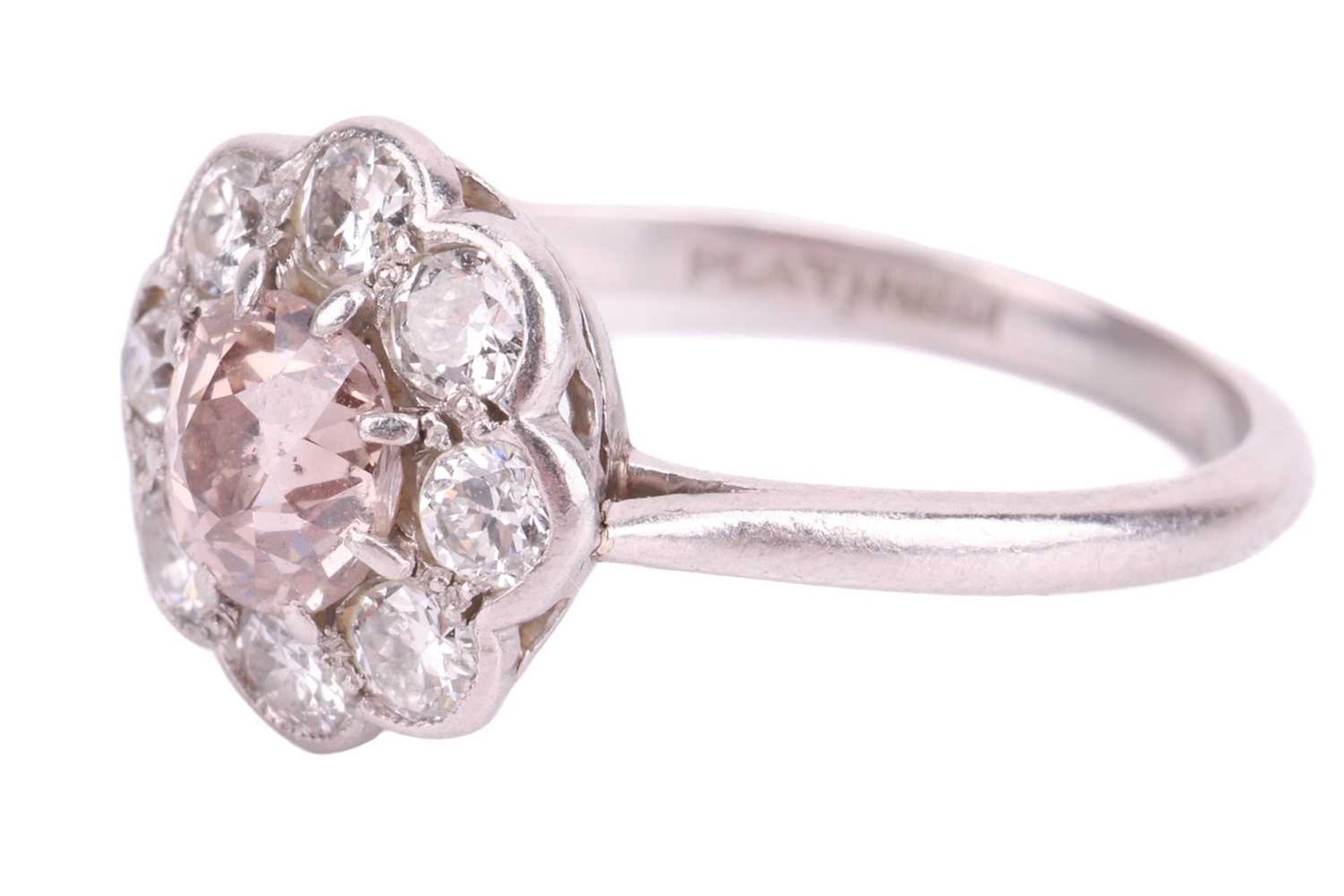 An Edwardian diamond daisy cluster ring, centred with an old European round diamond of "Very Light P - Image 4 of 4