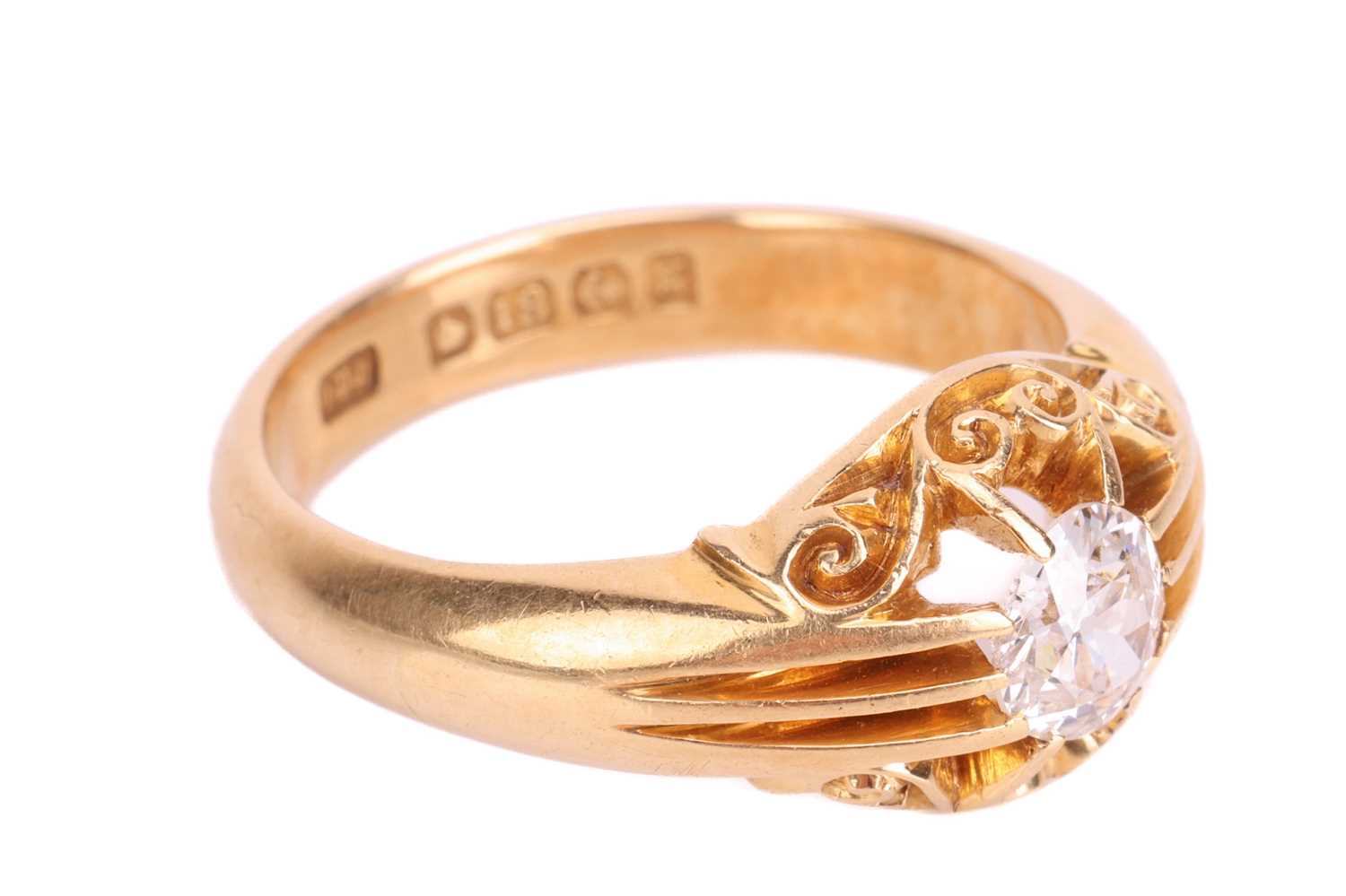 An Edwardian diamond belcher ring in 18ct gold, comprising an old-cut diamond of 5.6 x 5.6 x 2.8 mm, - Image 2 of 4