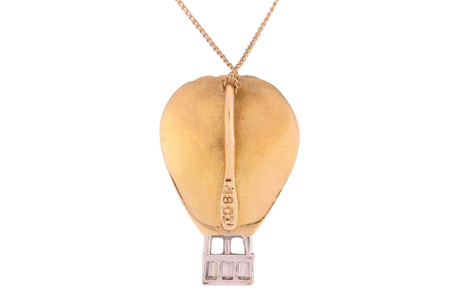 A two-toned hot air balloon pendant on chain, the gondola underneath channel-set with baguette-cut d - Image 2 of 3