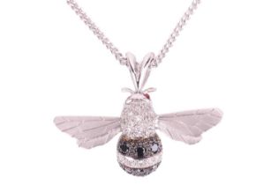 An 18ct white gold and diamond-set bee pendant on chain, sculpted as a realistic bee, thorax