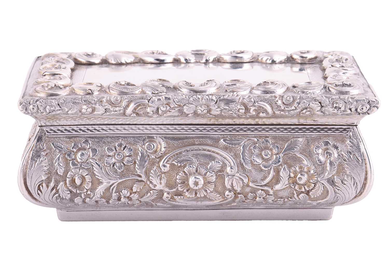 A William IV silver table snuff box by Joseph Willmore, Birmingham 1835, of rectangular form, cushio - Image 2 of 8