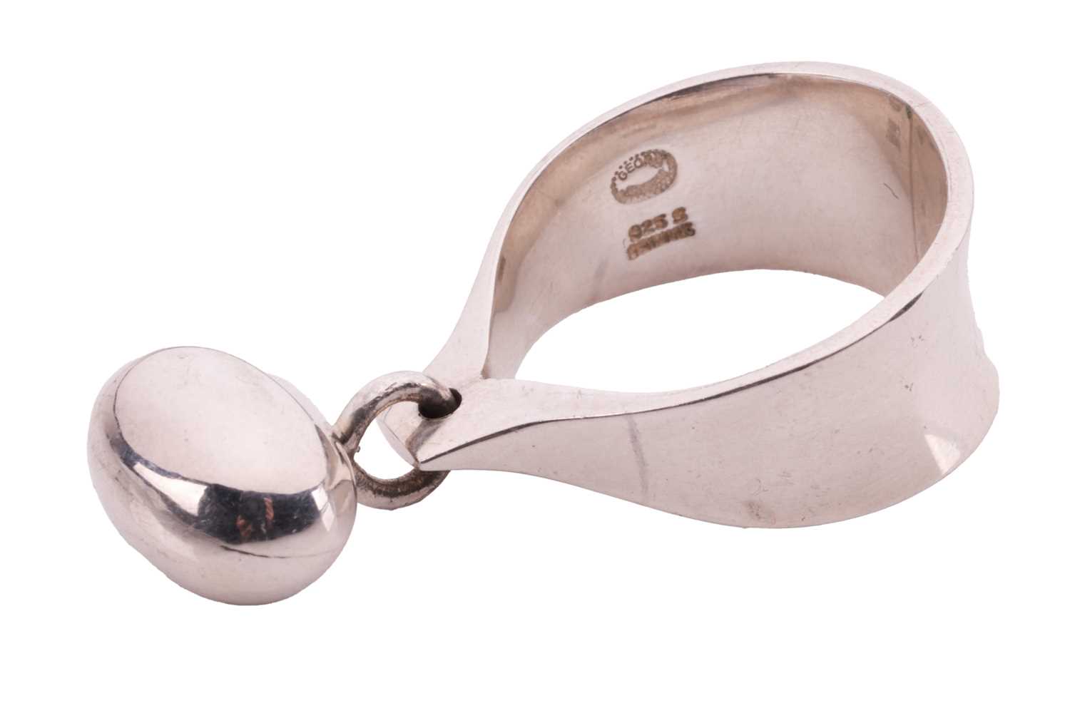 Georg Jensen - 'Pod' ring, dangling with a hollow egg-shaped charm attached to a concave ring band,  - Image 2 of 3