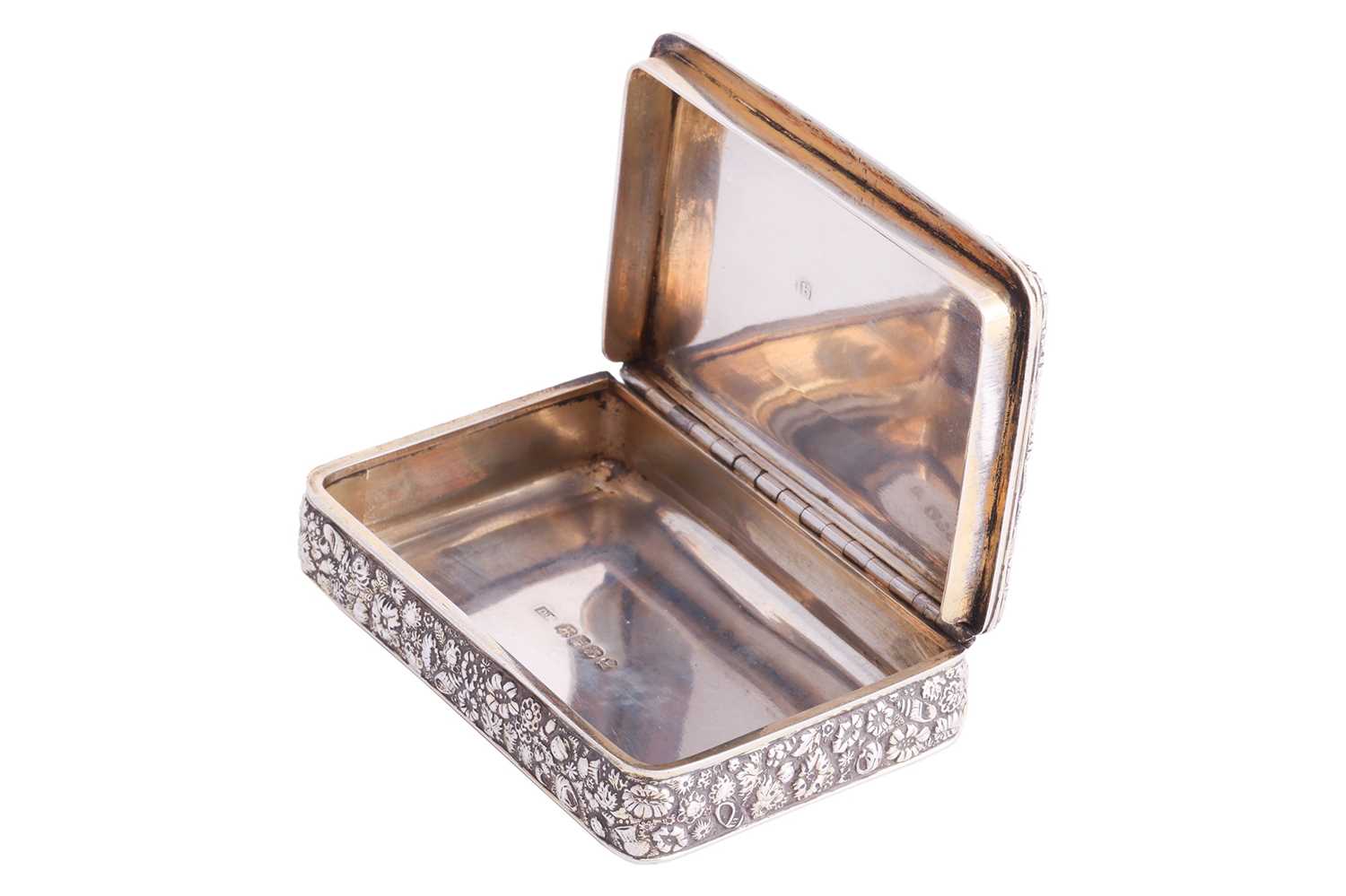 A George III silver snuff box by Daniel Hockley, London 1817, of rectangular form, cover centred wit - Image 5 of 8