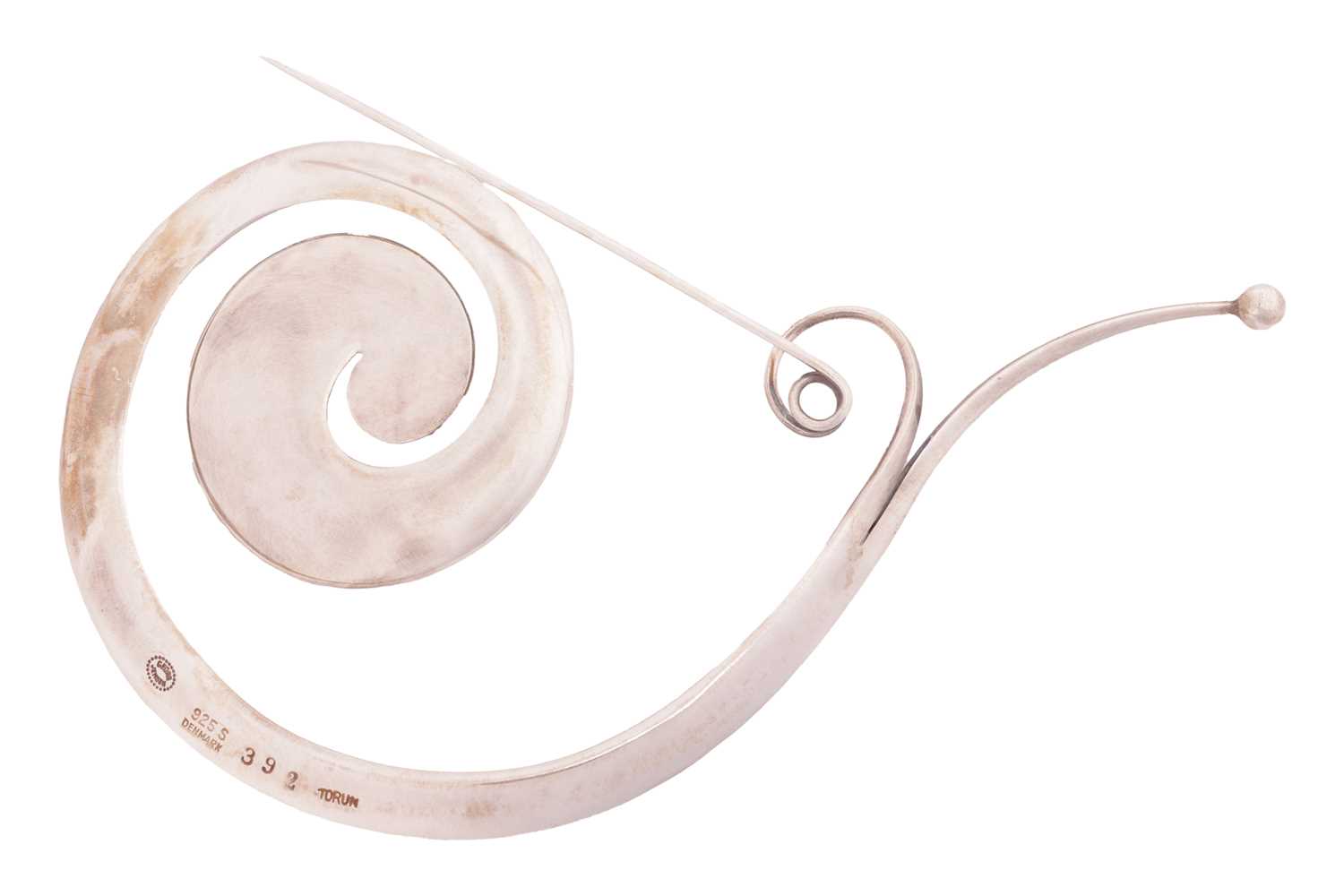 Georg Jensen - 'Pram' brooch of spiral form, designed by Vivianna Torun Bülow-Hübe, No. 392, post-19 - Image 2 of 3