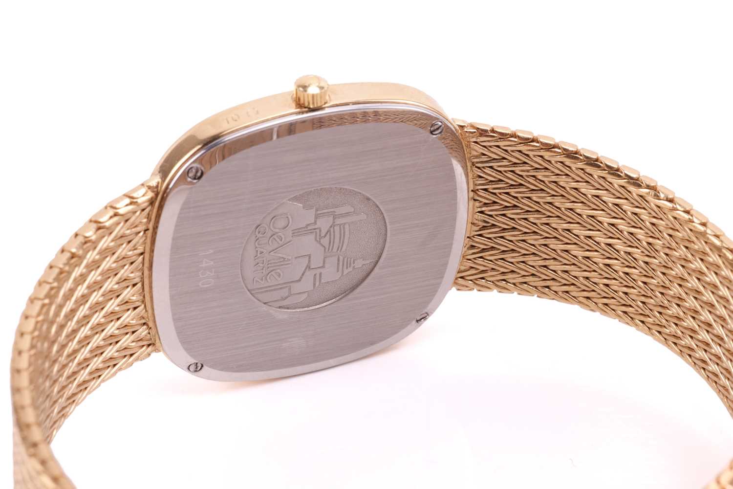 An Omega De Ville quartz gilt dress watch Model: De Ville Serial: 46784051 Year: 1988 Case Material: - Image 2 of 6