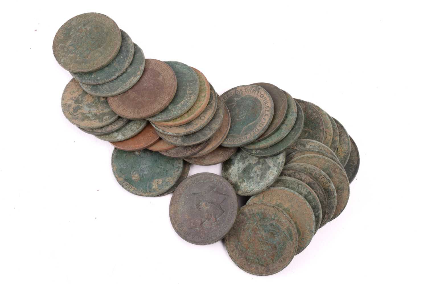 A large coin collection; including a reproduction George III half guinea token and two reproduction  - Image 3 of 11