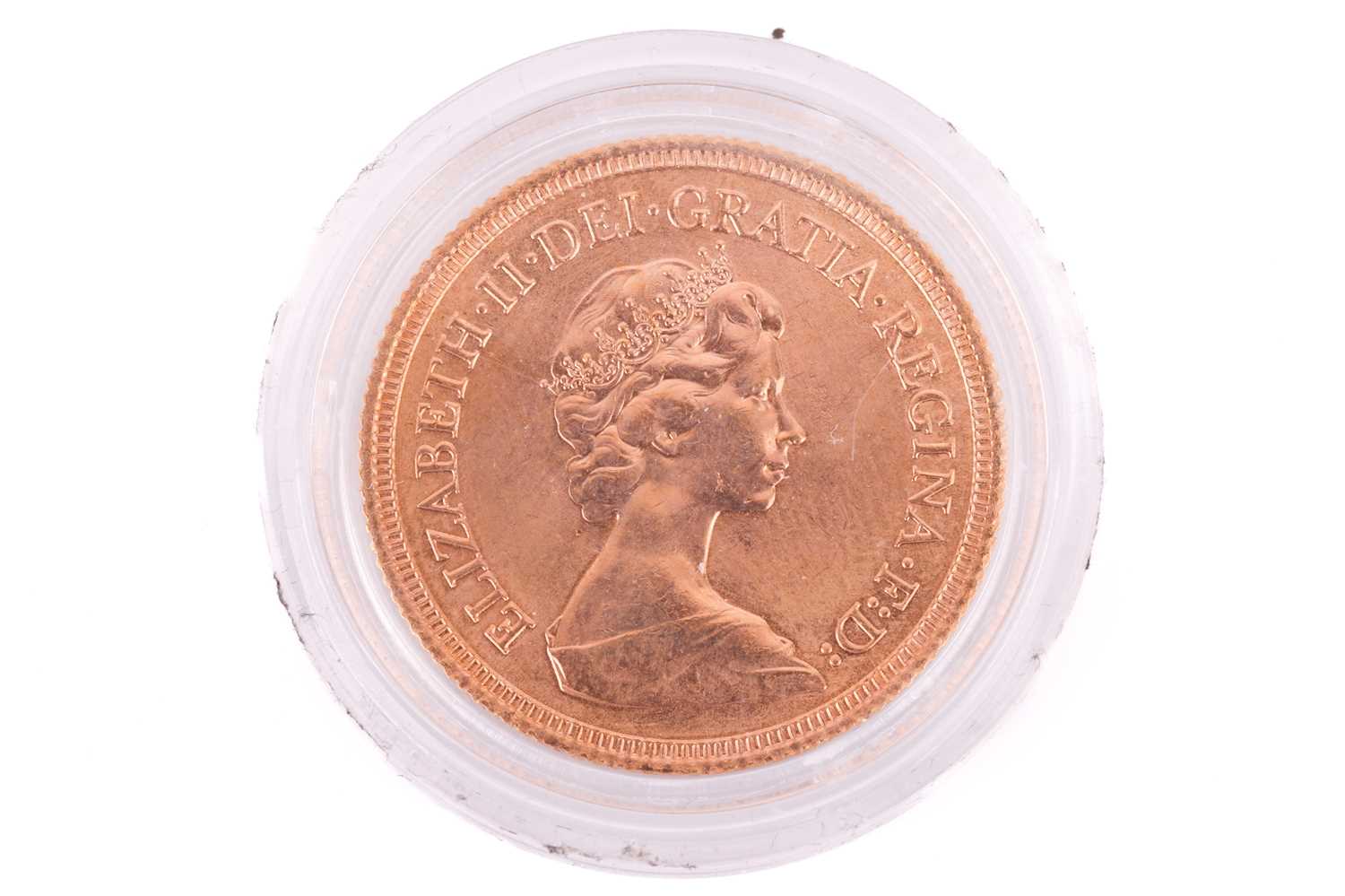 A1978 Elizabeth II Full-Sovereign with a plastic case, circulated. - Image 2 of 2